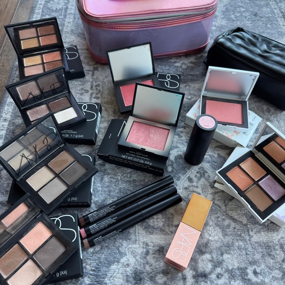 Nars Bundle of Blushes, Eyeshadow Palettes, Eyeshadow Sticks, Bags EUC - Picture 2 of 16